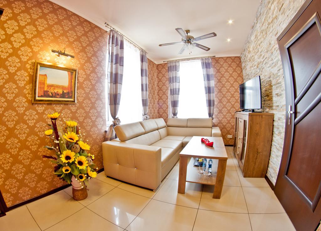 Palac Saturna Czeladz Phòng bức ảnh